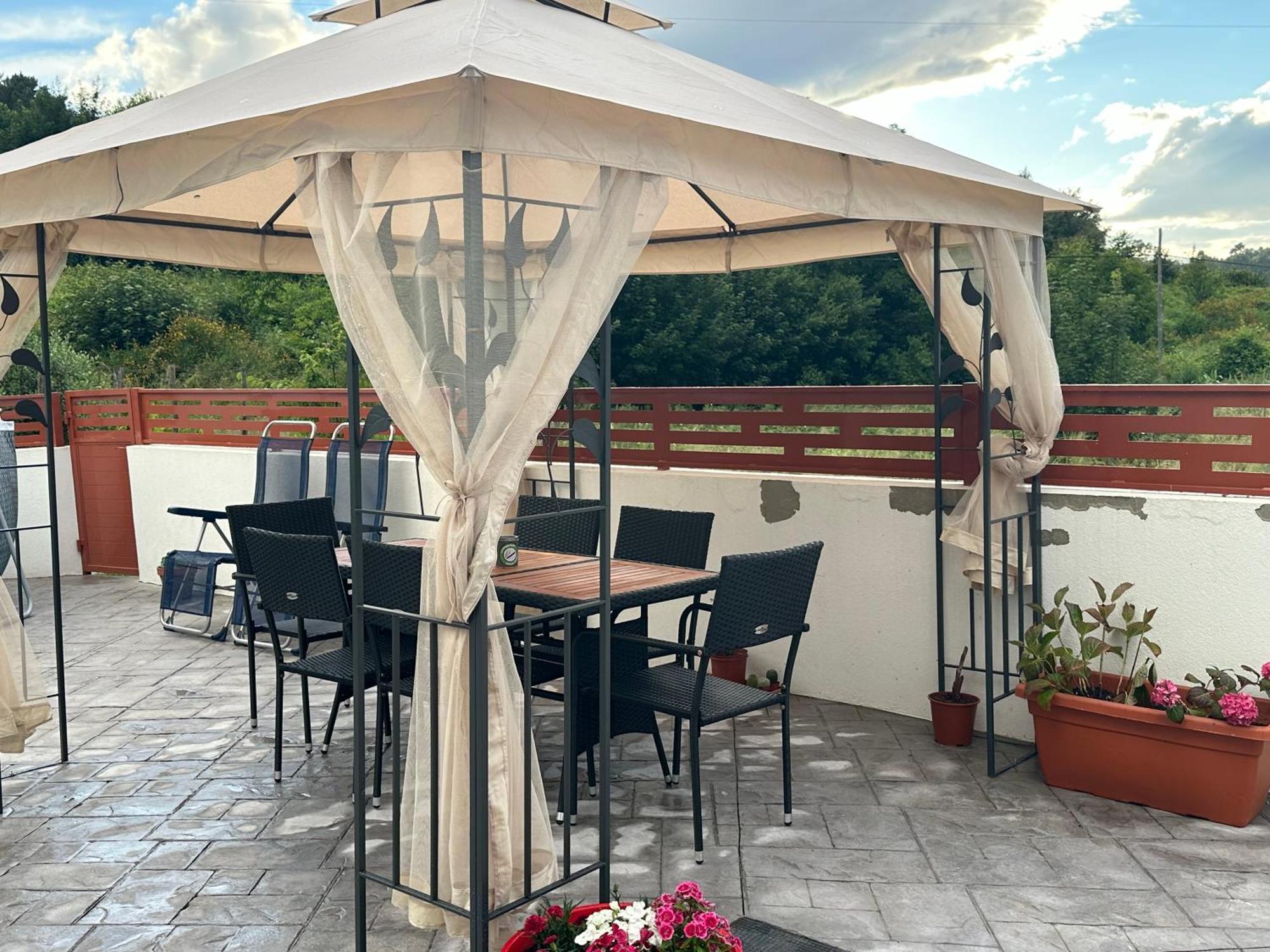 Casa La Oveja Negra, Con Piscina Βίλα Ουρένσε Εξωτερικό φωτογραφία